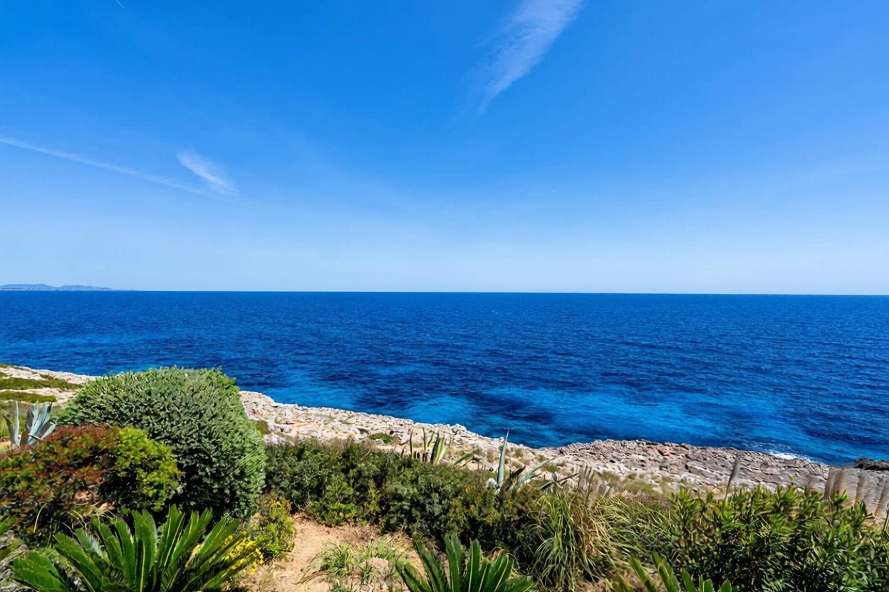 Chalet with direct beach access in Manacor — Sea view