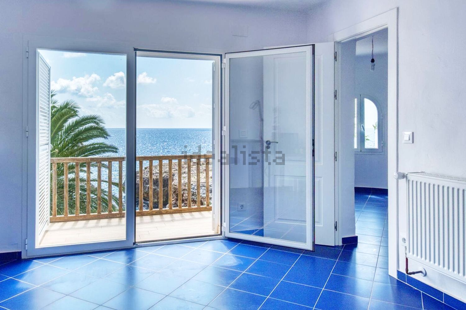 Chalet with direct beach access in Santanyí — Sea view