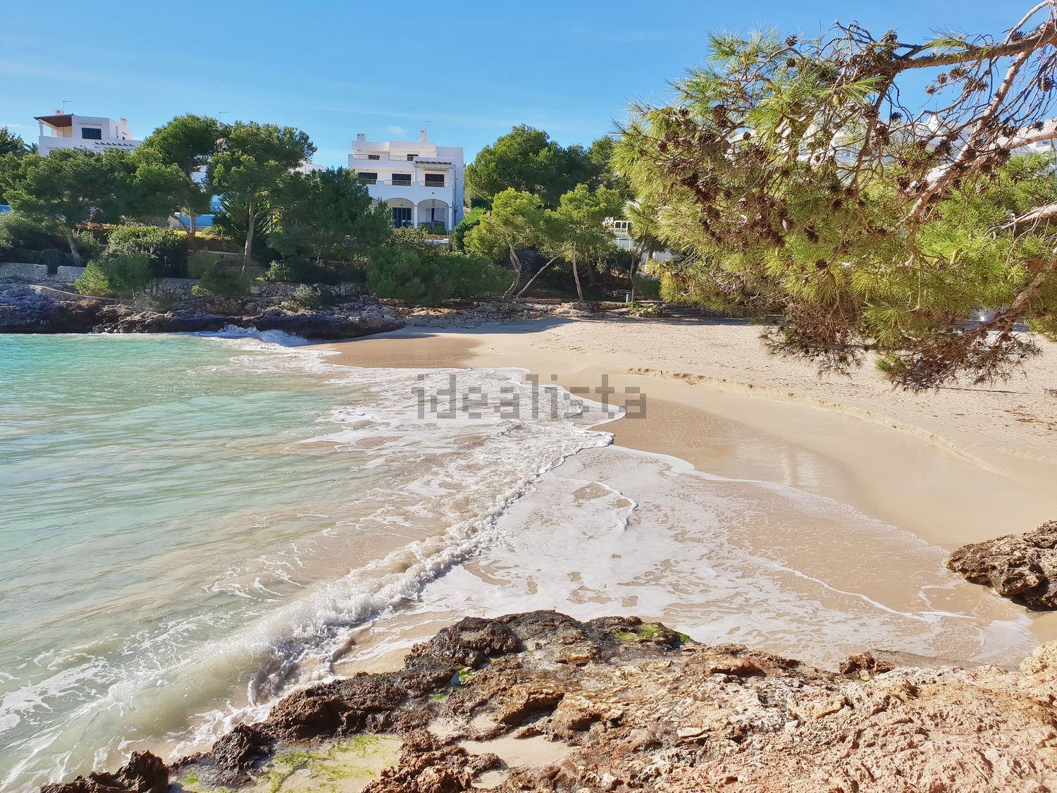 Chalet with direct beach access in Santanyí — Sea view