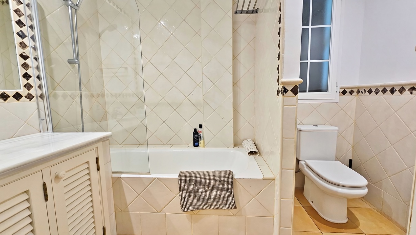 Chalet avec accès direct à la plage à Santanyí — Sanitaires