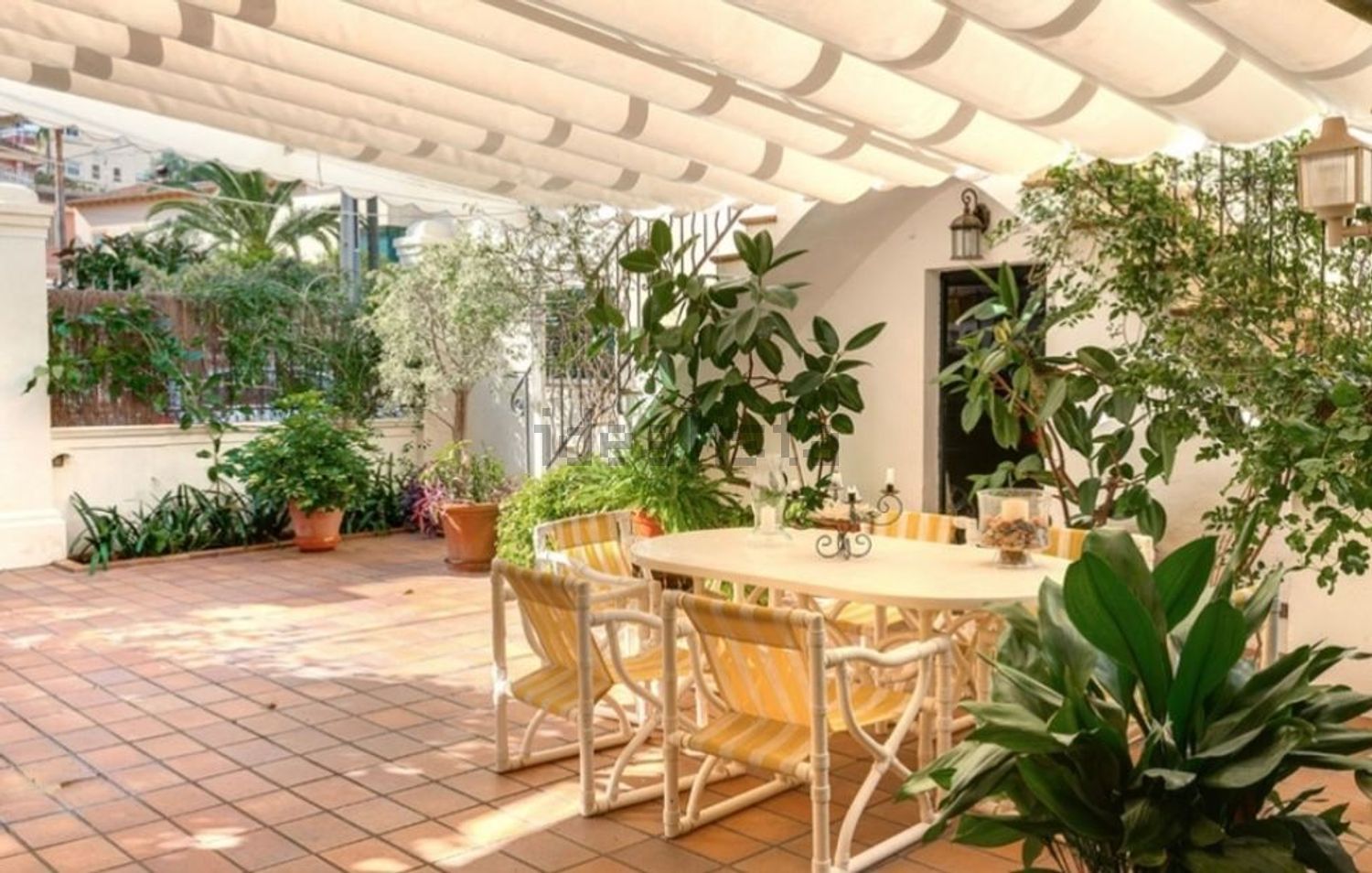 Chalet with direct beach access in Palma de Mallorca — Terrace
