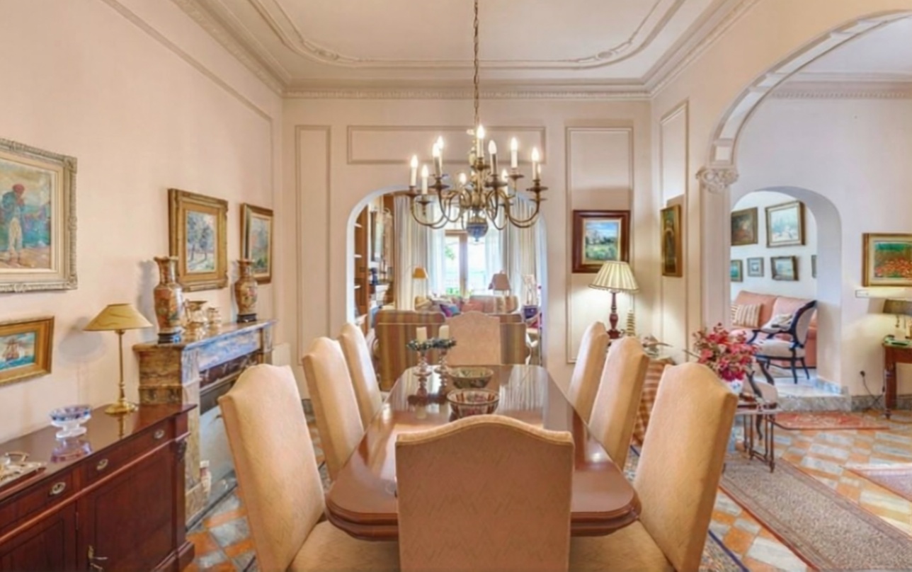 Chalet con acceso directo a playa en Palma de Mallorca — Comedor