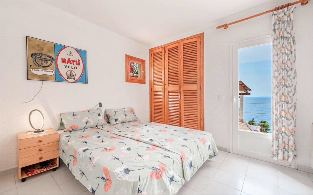Chalet mit direkter Strandzugang in Llucmajor — Schlafzimmer