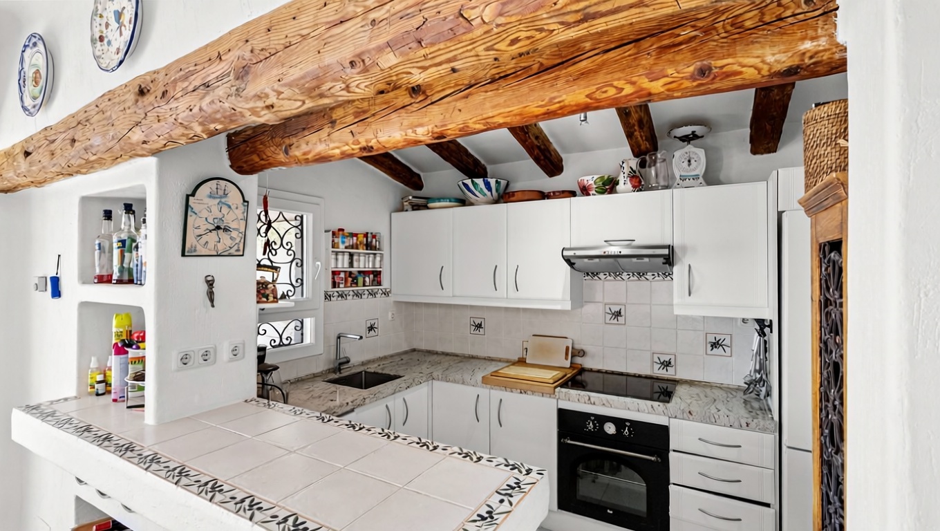 Chalet mit direkter Strandzugang in Calvià — Küche