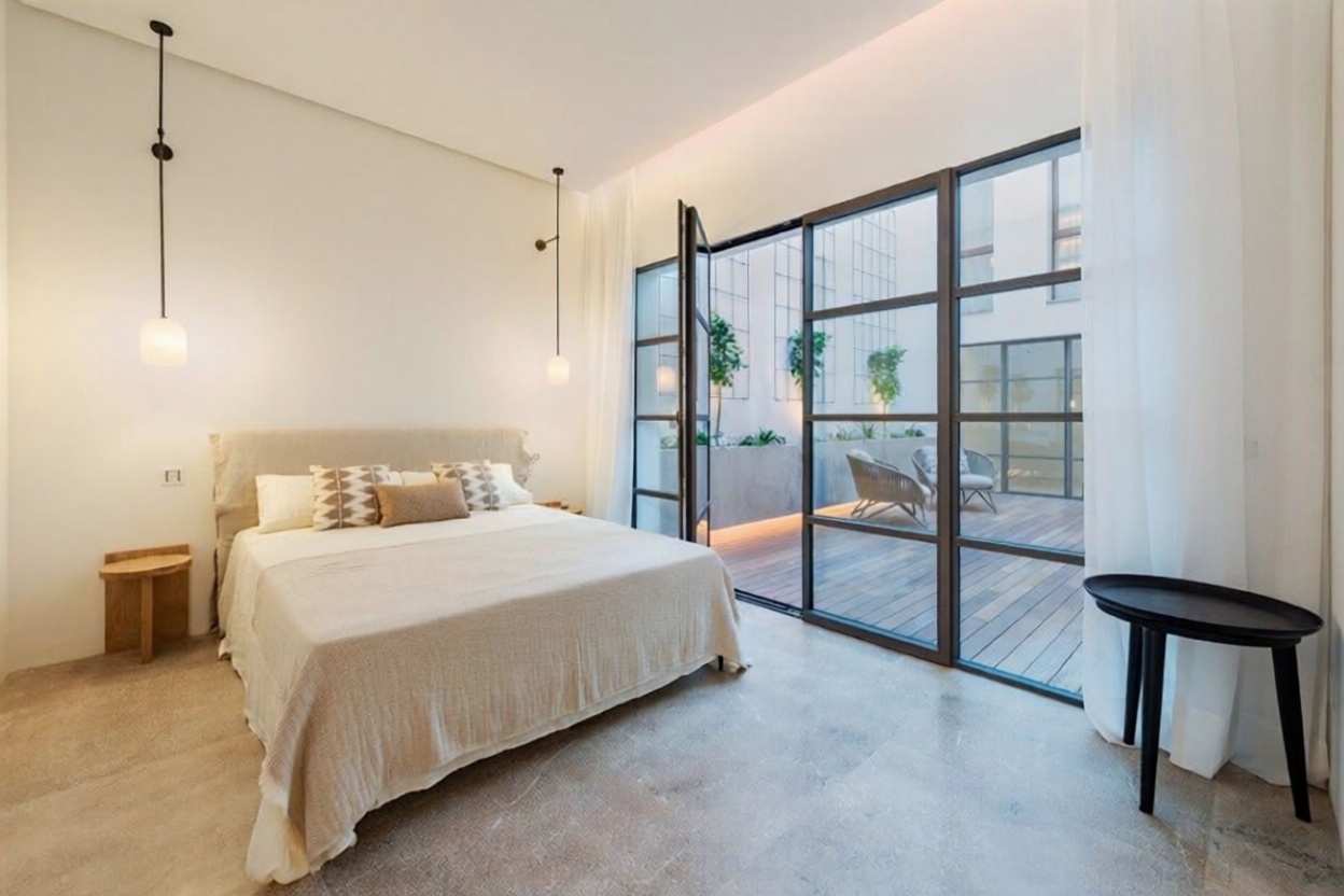 House with direct beach access in Felanitx — Bedroom