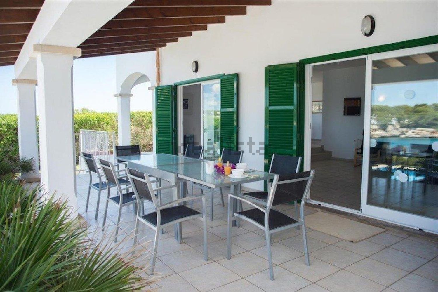 Chalet with direct beach access in Santanyí — Terrace