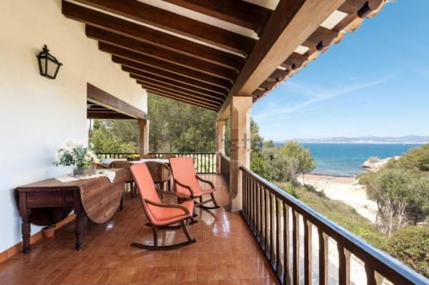 Chalet avec accès direct à la plage à Llucmajor — Terrasse mer
