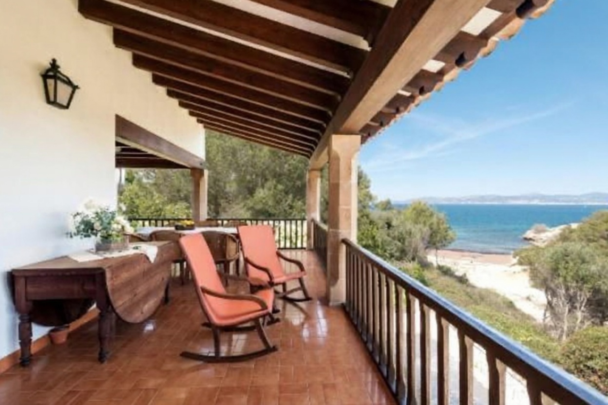 Chalet con acceso directo a playa en Llucmajor — Terraza mar
