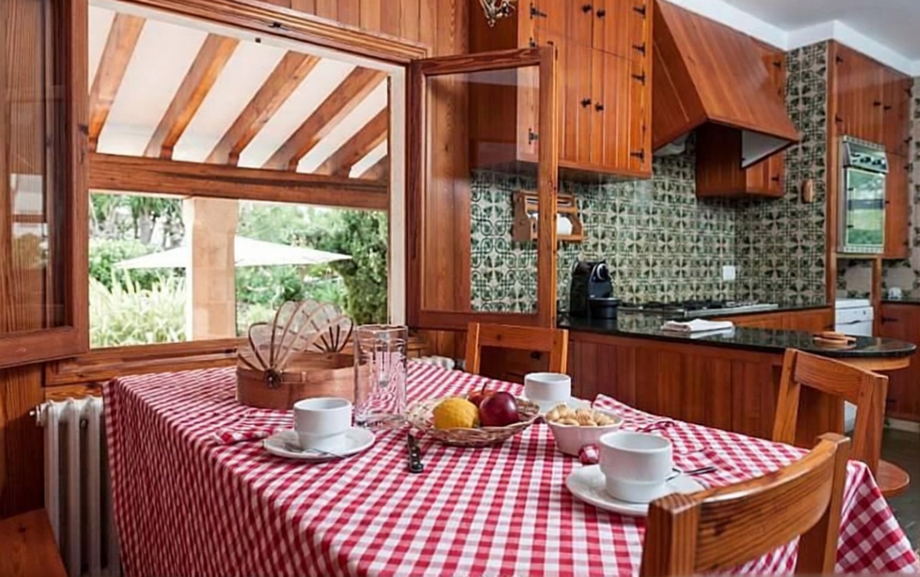 Chalet con acceso directo a playa en Llucmajor — Cocina