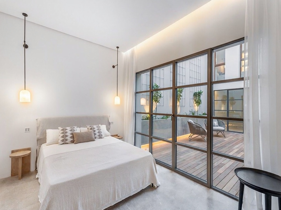 Chalet with direct beach access in Felanitx — Bedroom