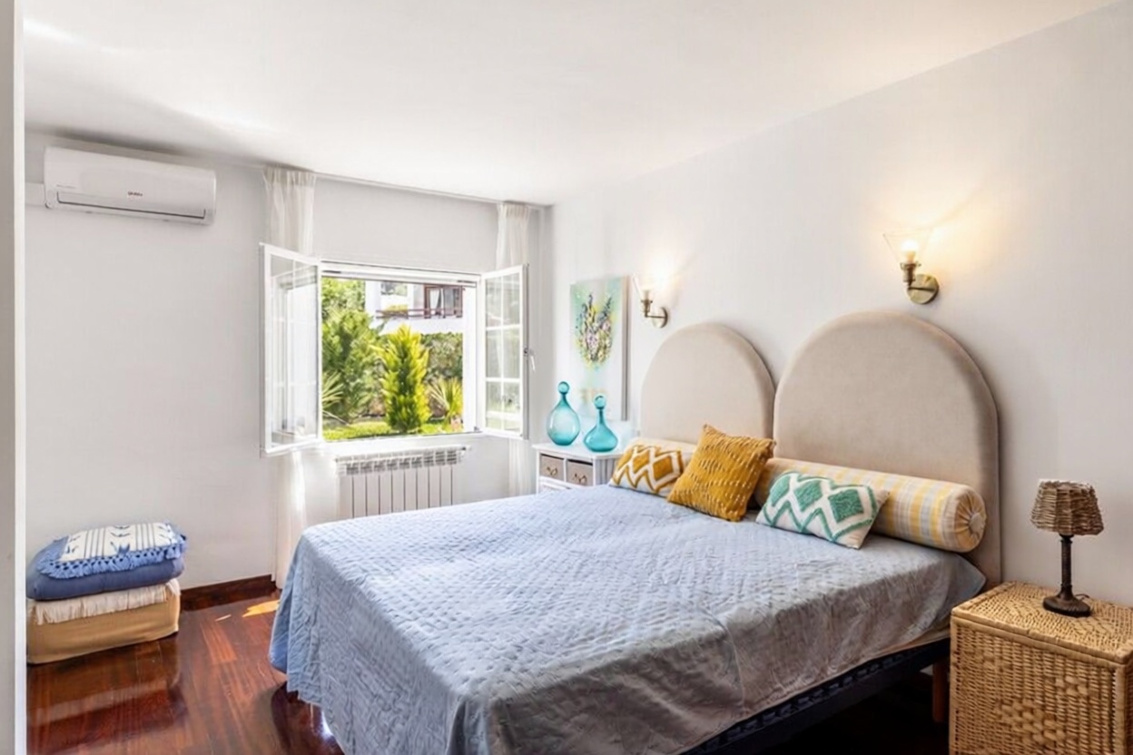 Chalet mit direkter Strandzugang in Alcúdia — Schlafzimmer