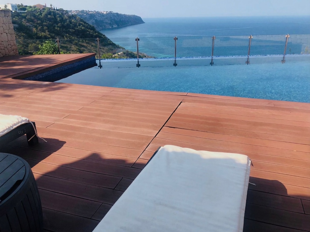 Chalet with direct beach access in Llucmajor