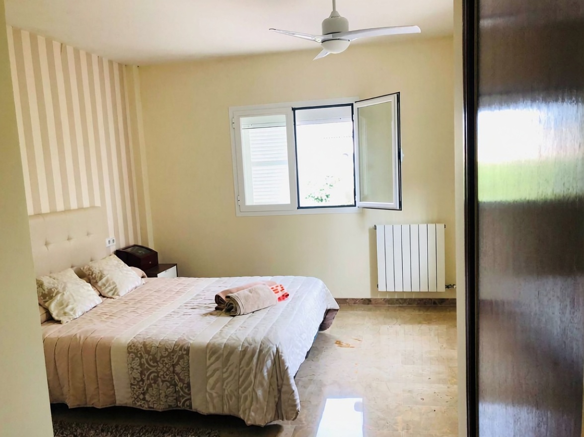 Chalet with direct beach access in Llucmajor — Sea terrace