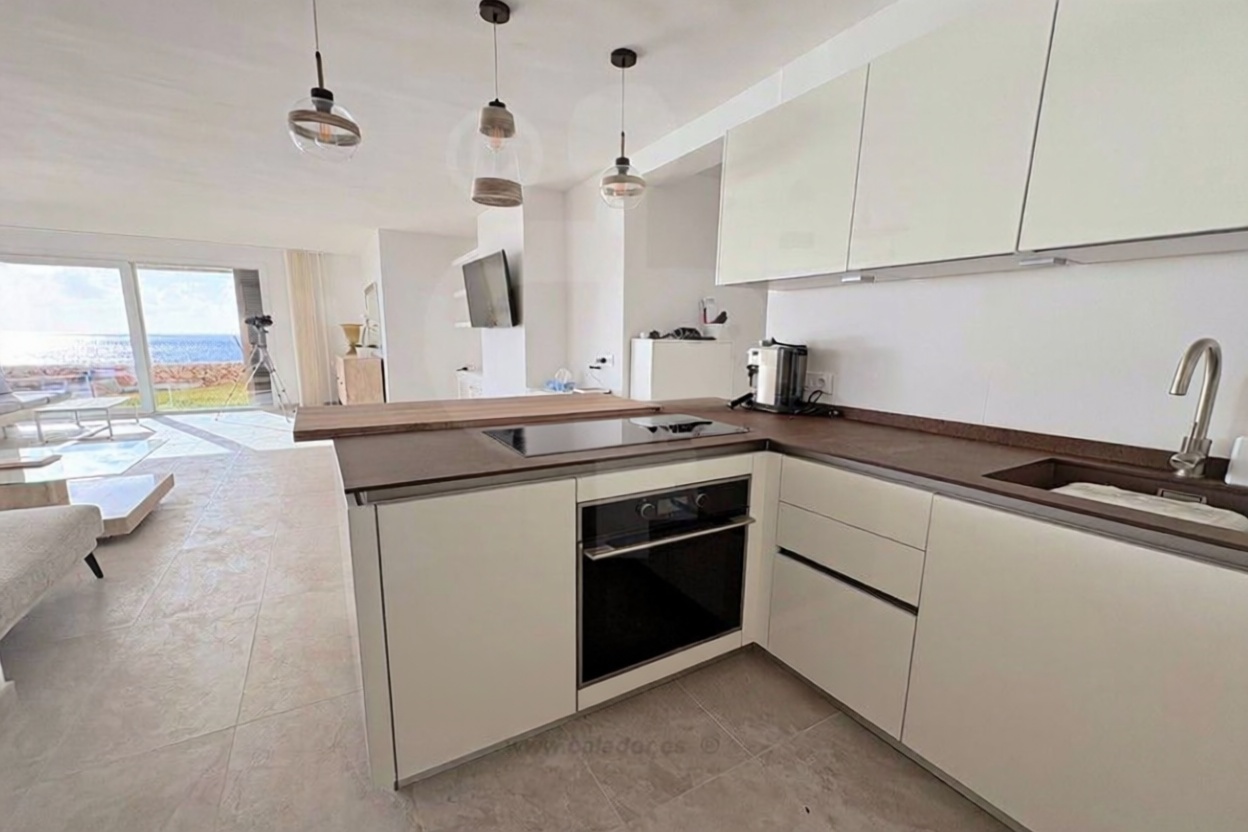 Appartement en première ligne de plage à Santanyí — Cuisine