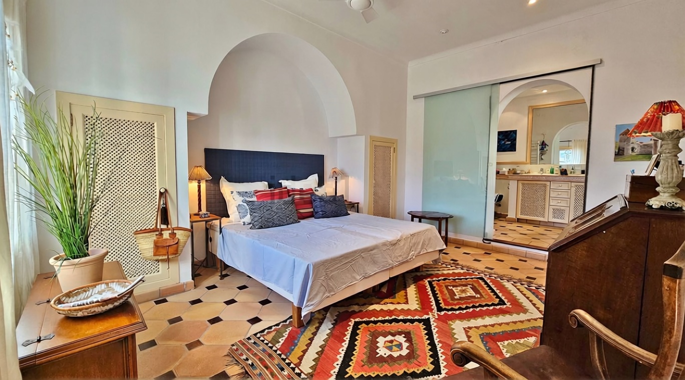 Beachfront duplex in Santanyí — Bedroom