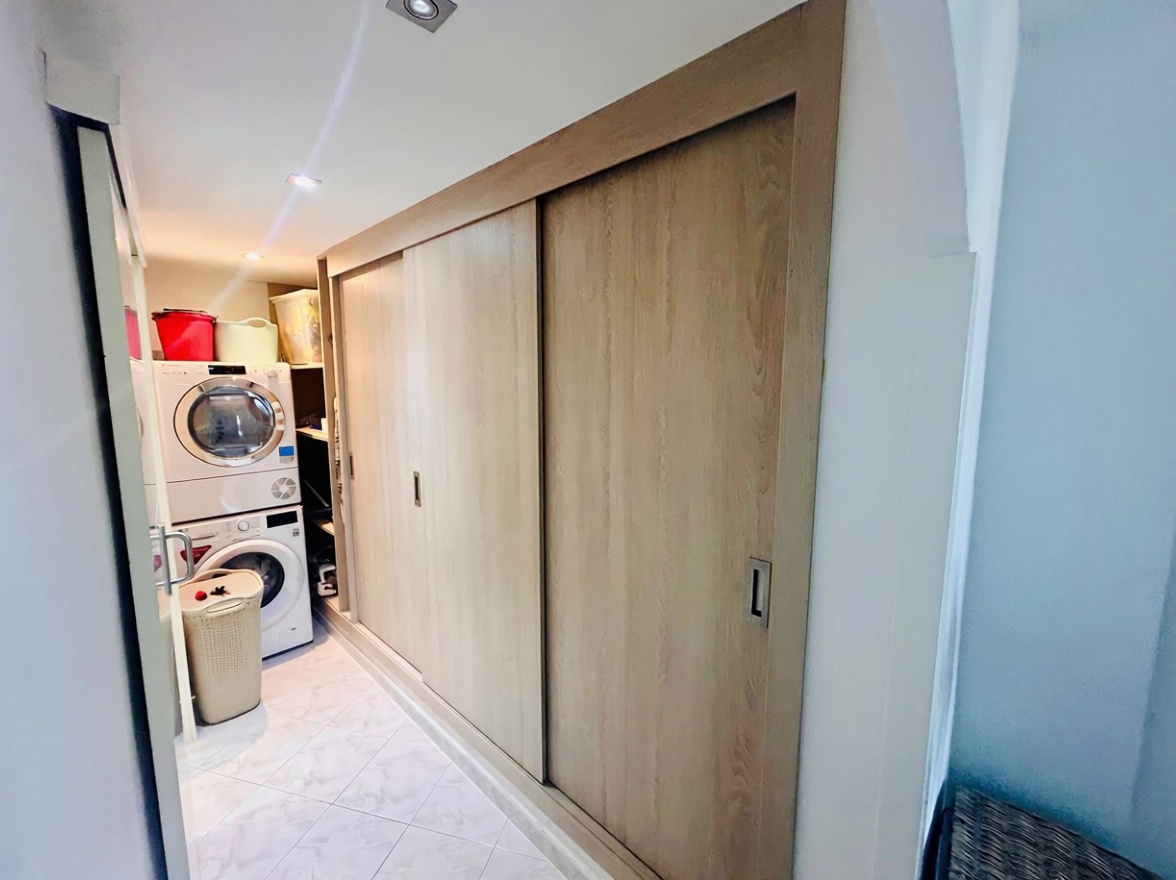 Wohnung in erste Strandlinie in Palma de Mallorca — Meerblick
