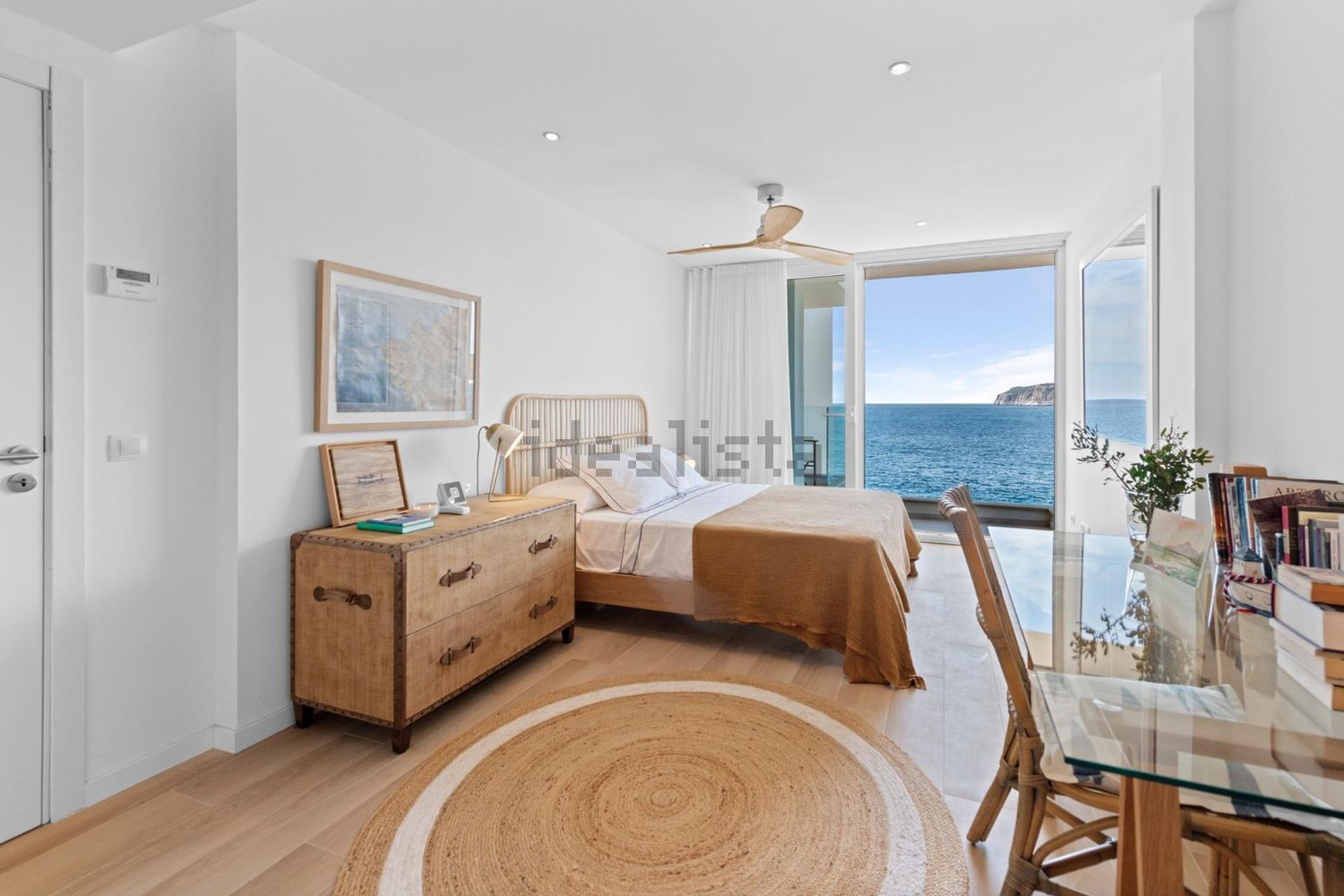 Apartamento em primeira linha de praia em Andratx — Quarto