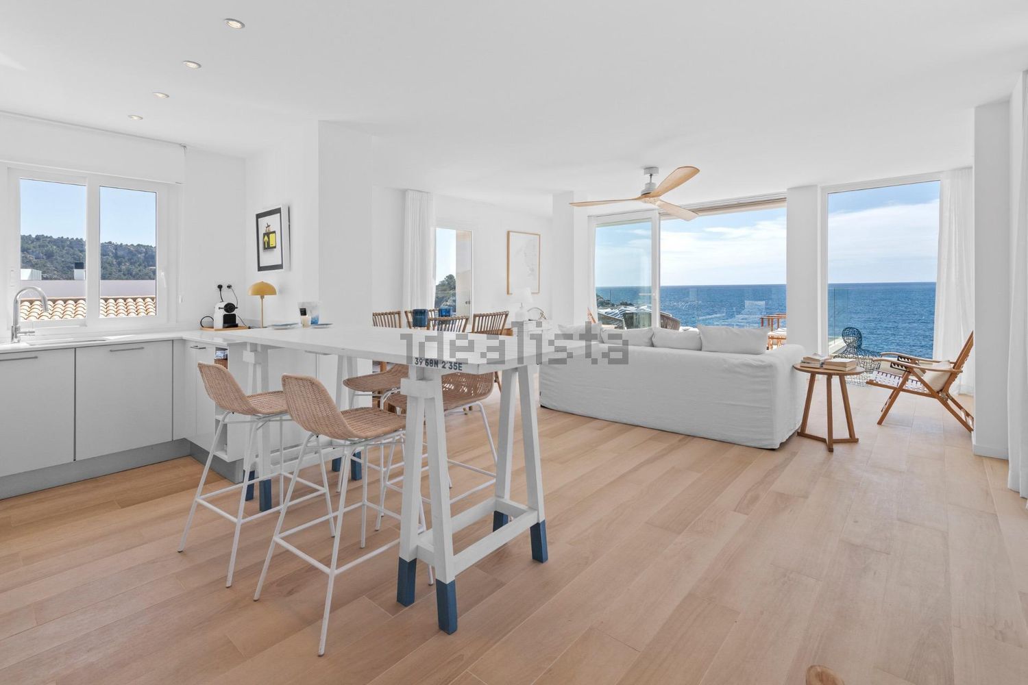 Apartamento em primeira linha de praia em Andratx — Cozinha