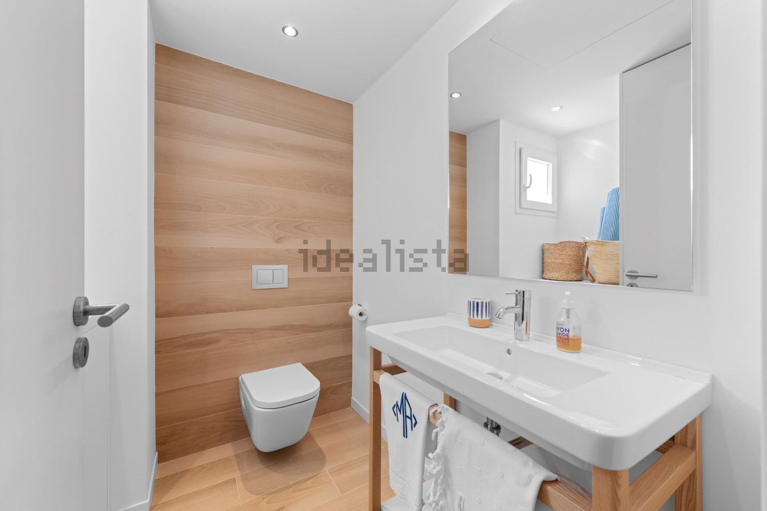 Apartamento em primeira linha de praia em Andratx — Casa banho