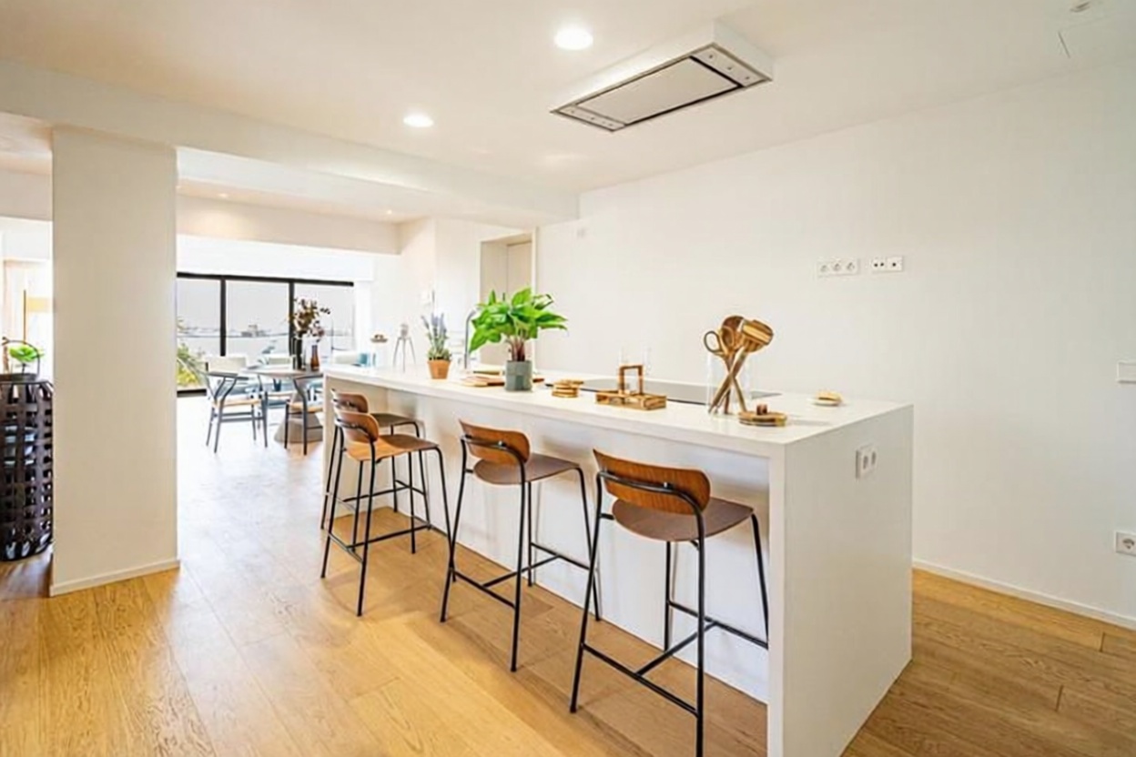 Beachfront flat in Palma de Mallorca — Kitchen
