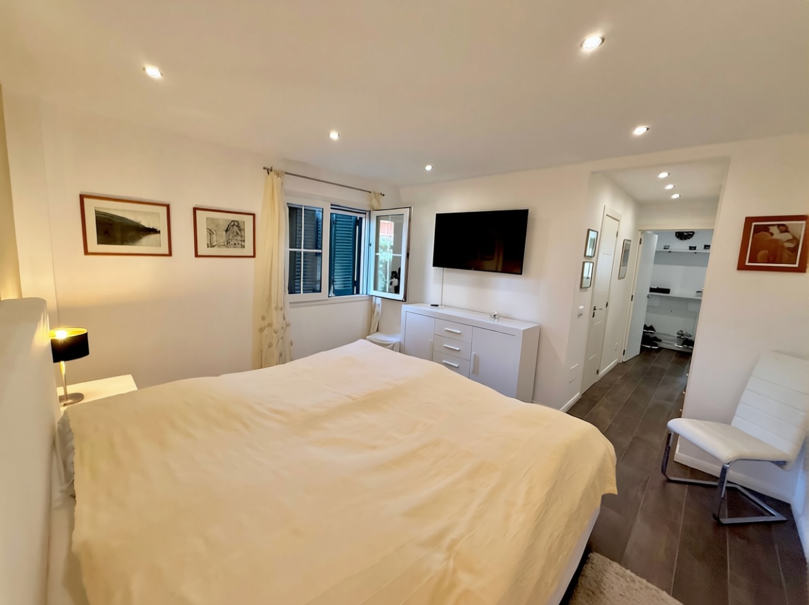 Wohnung in erste Strandlinie in Calvià — Schlafzimmer