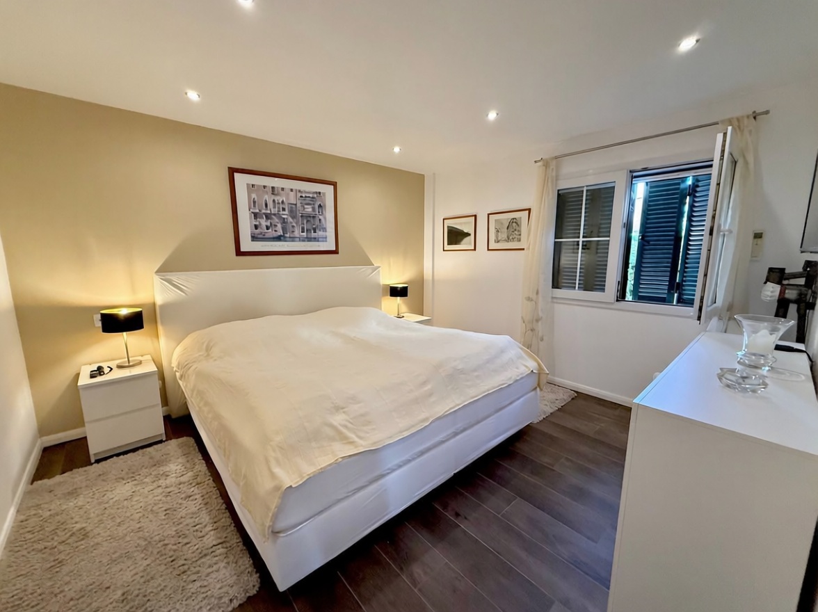 Wohnung in erste Strandlinie in Calvià — Schlafzimmer