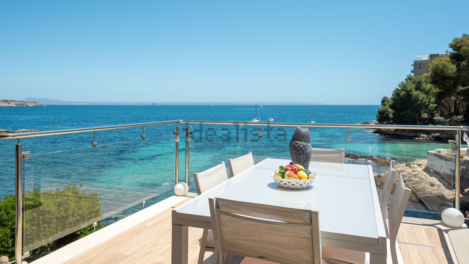 Beachfront flat in Calvià