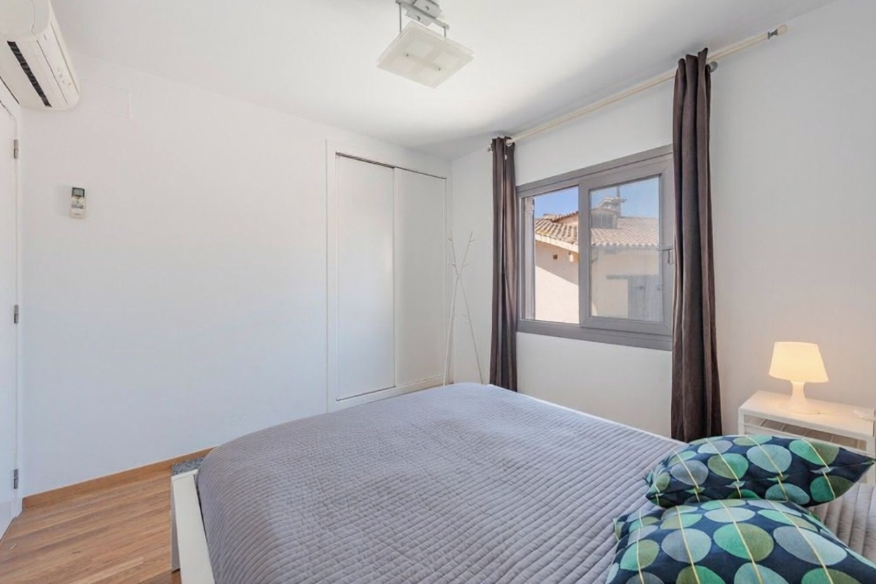 Seafront attic in Alcúdia — Bedroom