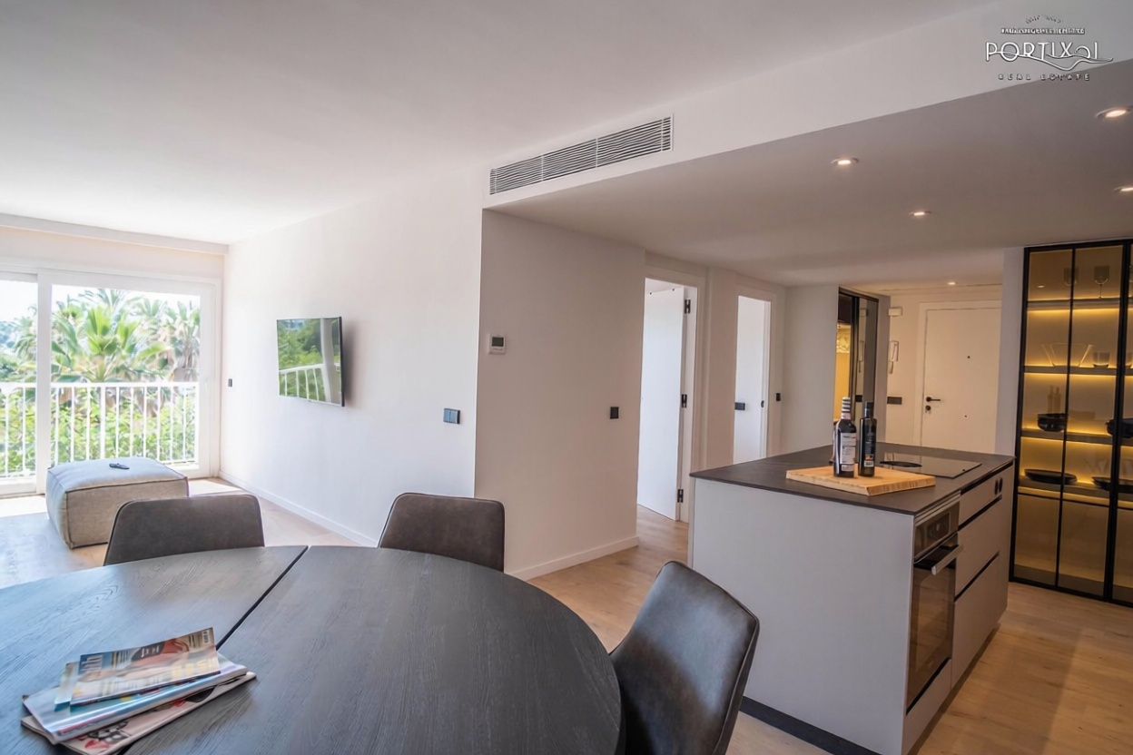 Beachfront flat in Palma de Mallorca — Kitchen