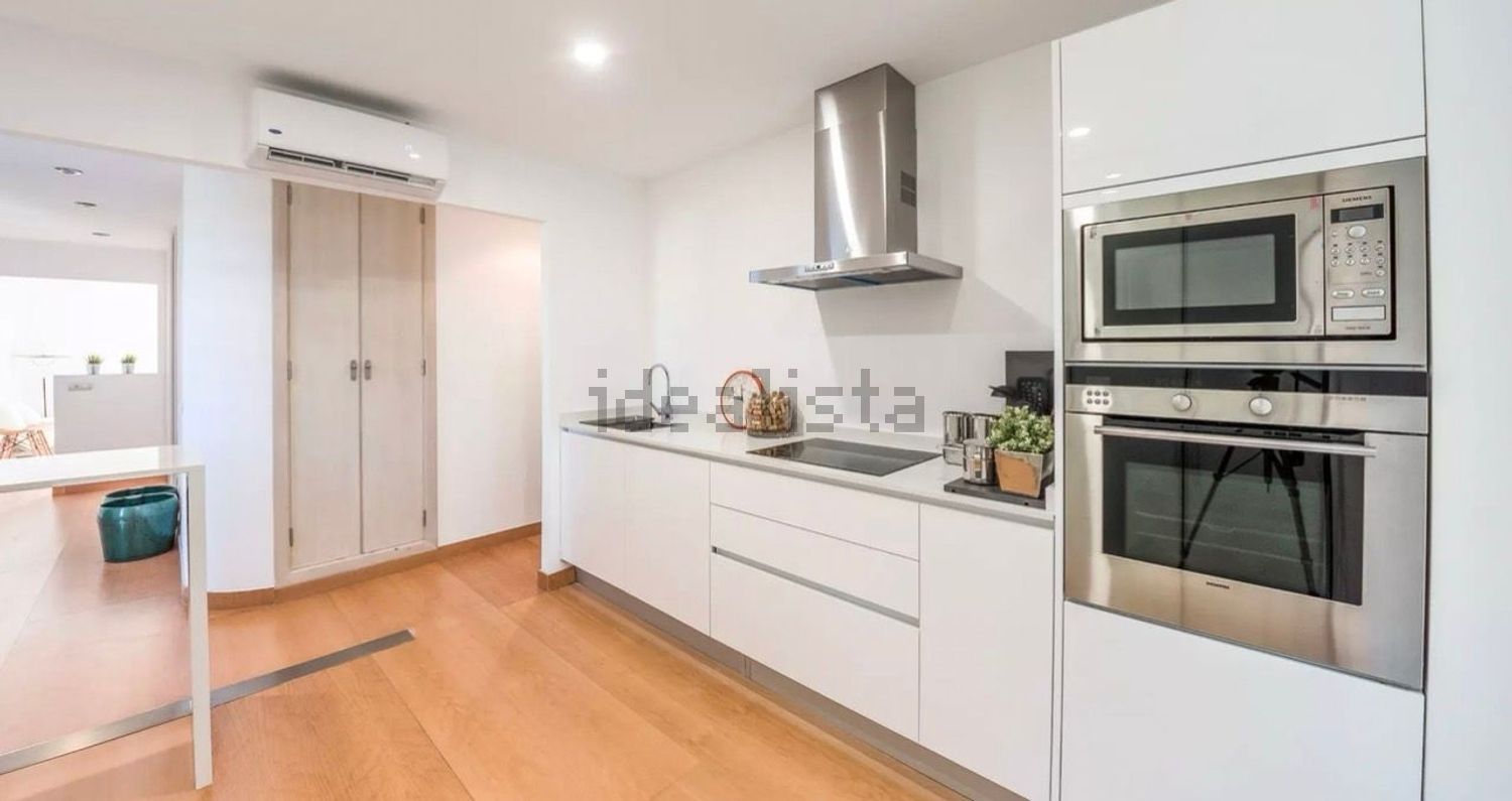 Flat for sale frontline beach in Calvià