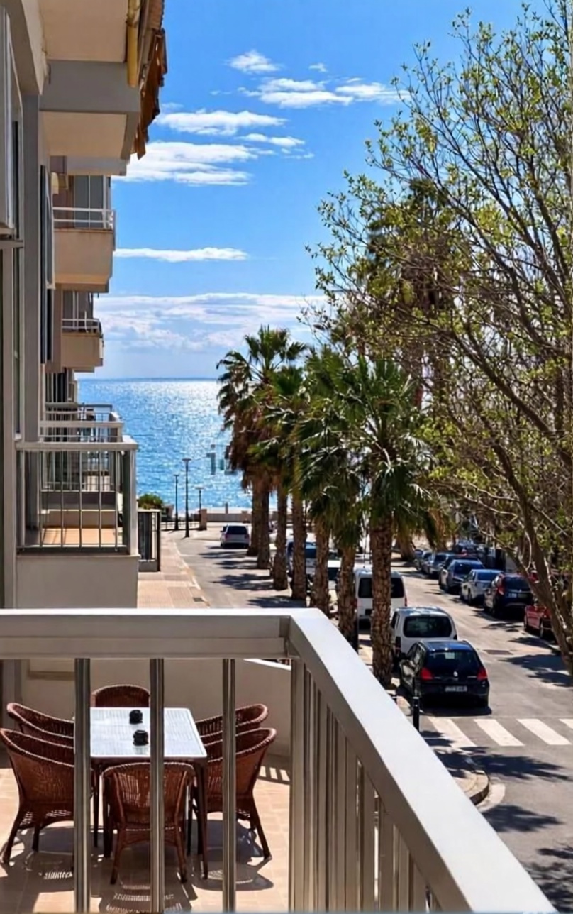 Beachfront flat in Palma de Mallorca