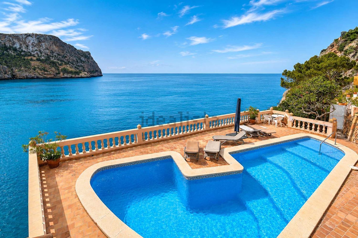 Ático em primeira linha de mar em Andratx — Piscina