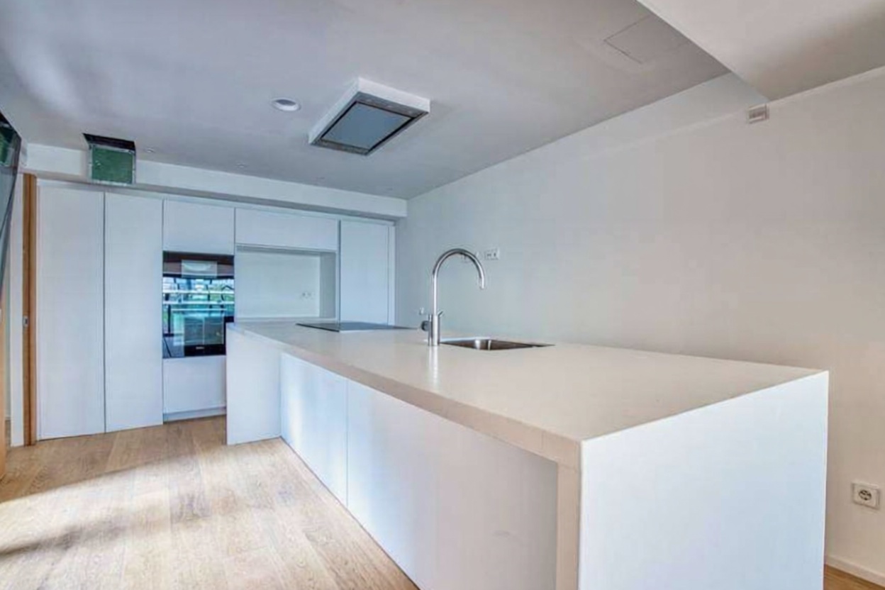 Beachfront flat in Palma de Mallorca — Bedroom