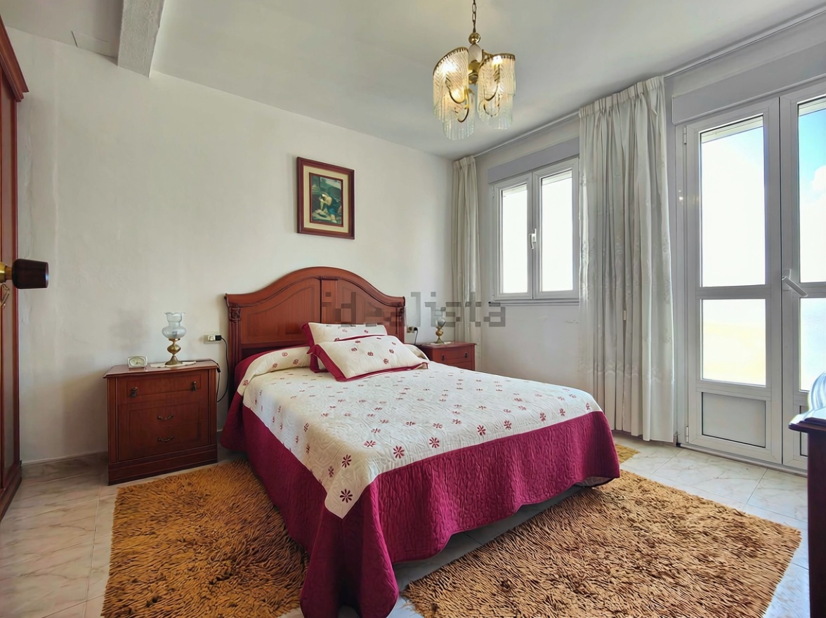 Chalet with direct beach access in Bueu — Bedroom