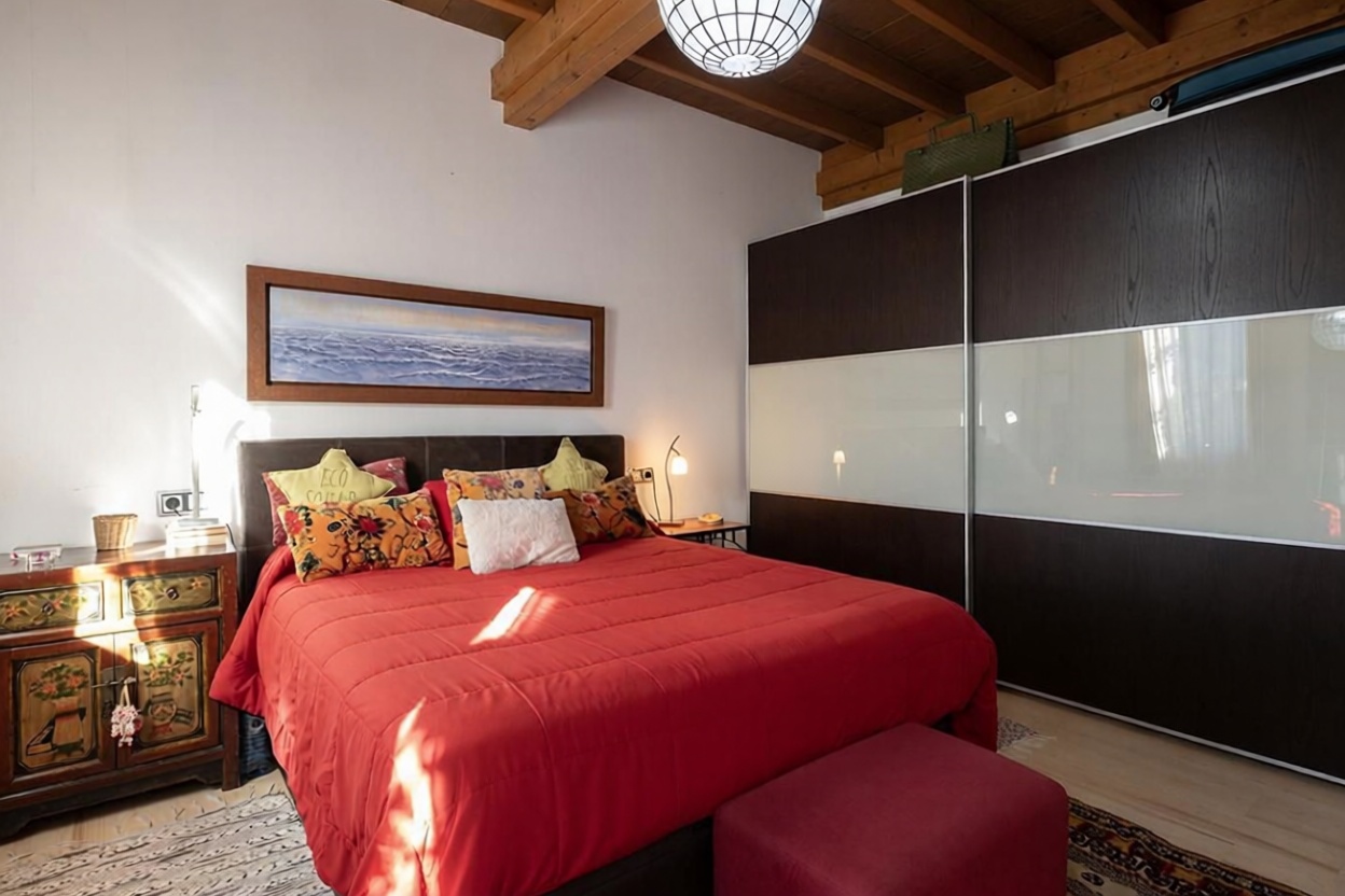 Chalet with direct beach access in Bueu — Bedroom
