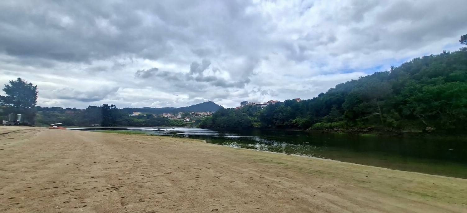 Beachfront flat in Pontevedra