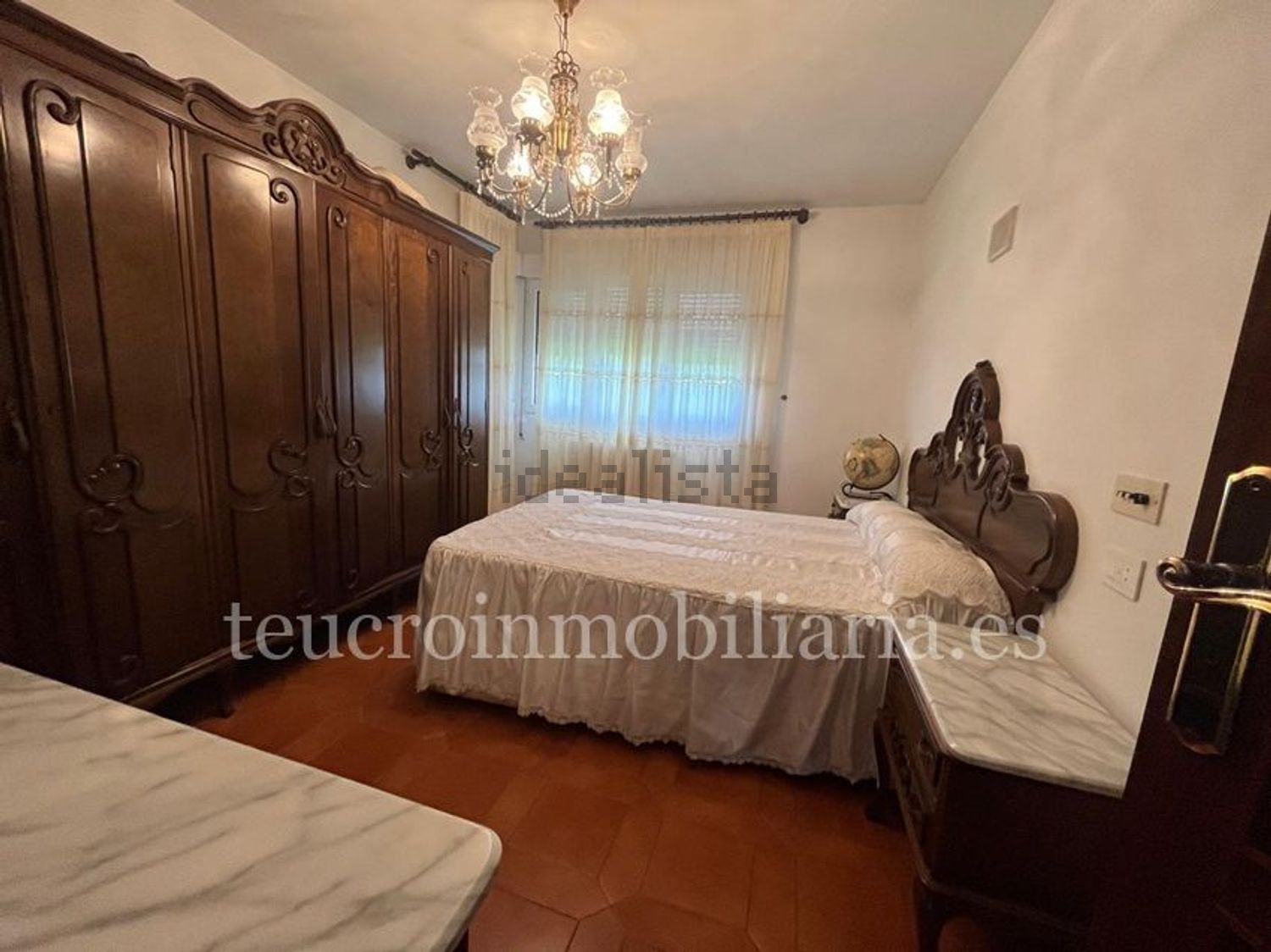 Chalet com acesso direto à praia em Vilanova de Arousa — Quarto