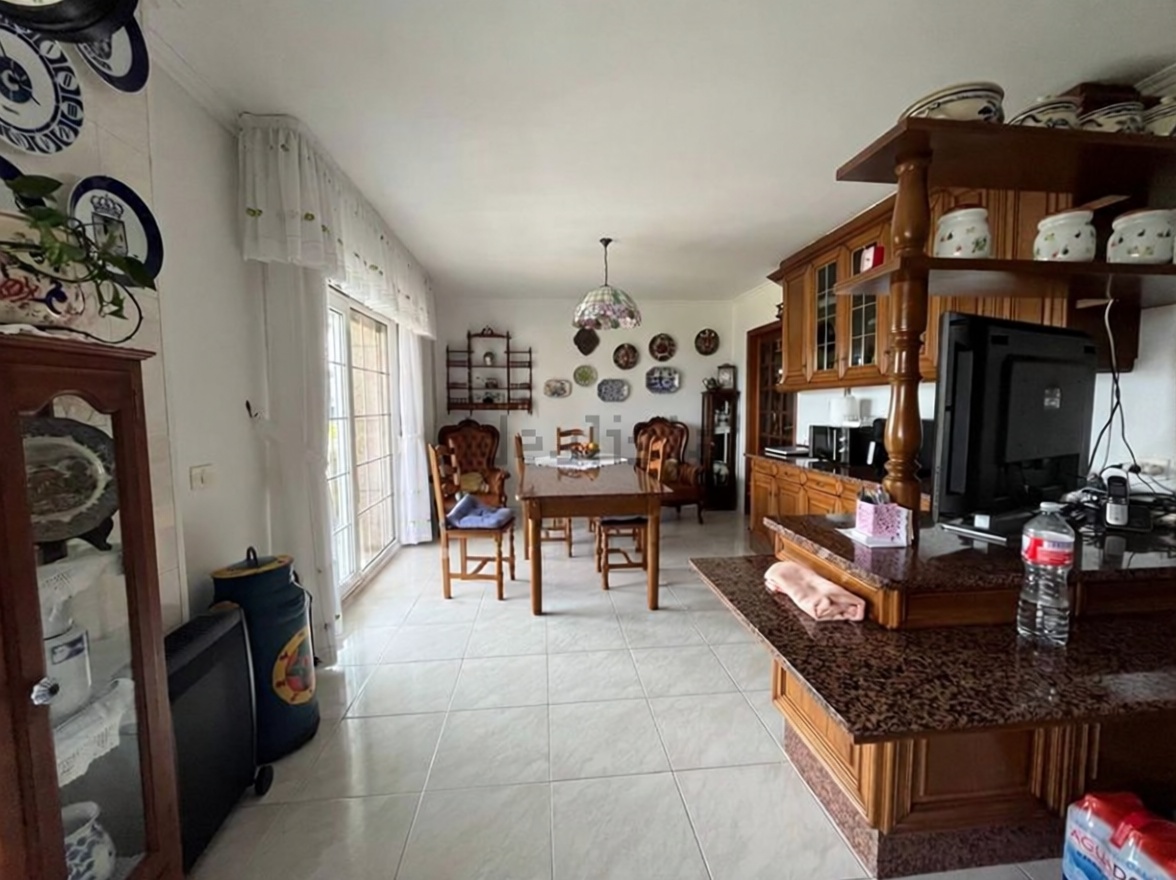 Chalet mit direkter Strandzugang in Vilanova de Arousa — Küche