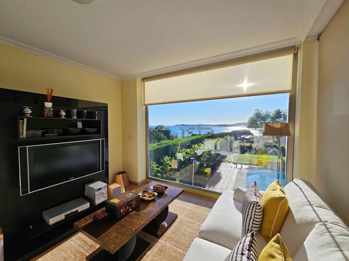 Chalet avec accès direct à la plage à Sanxenxo — Séjour