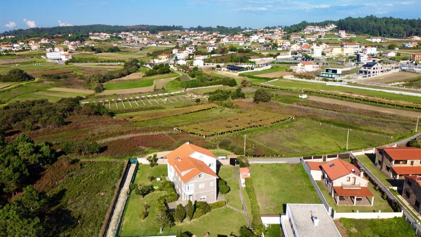 Chalet avec accès direct à la plage à Noalla — Vue aérienne