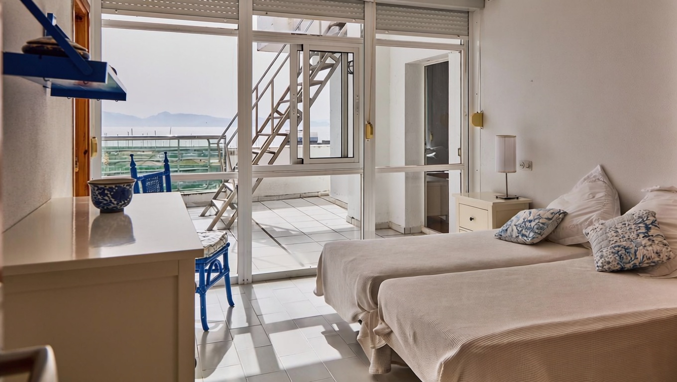 Appartement en attique en première ligne de mer à Sanxenxo — Chambre