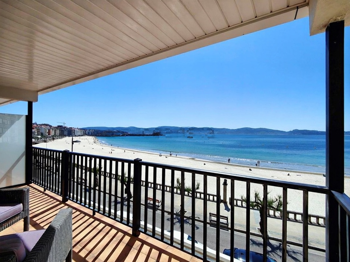 Apartamento em primeira linha de praia em Sanxenxo