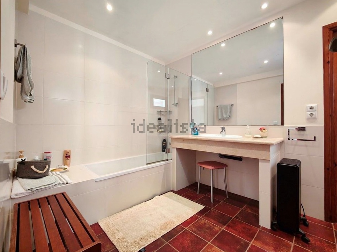 Appartement en première ligne de plage à Sanxenxo — Sanitaires