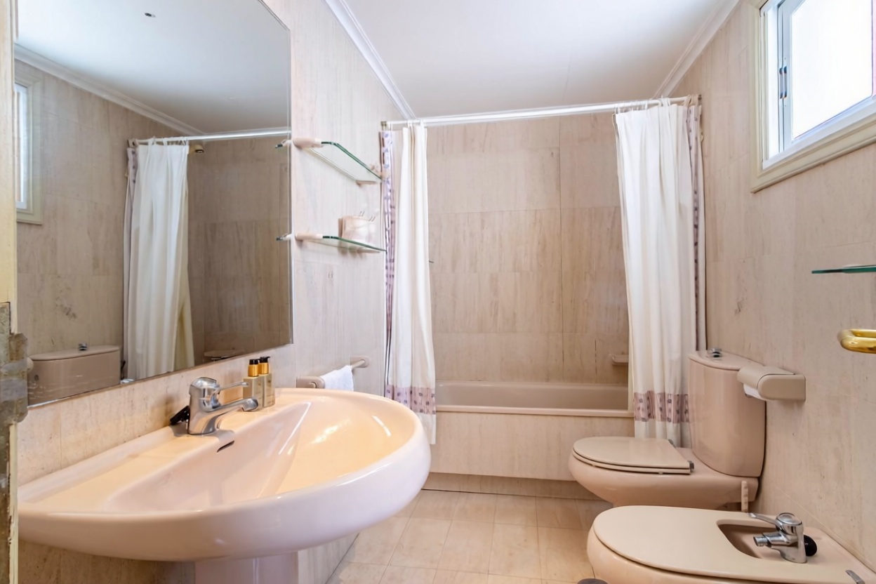 Appartement en première ligne de plage à Sanxenxo — Sanitaires