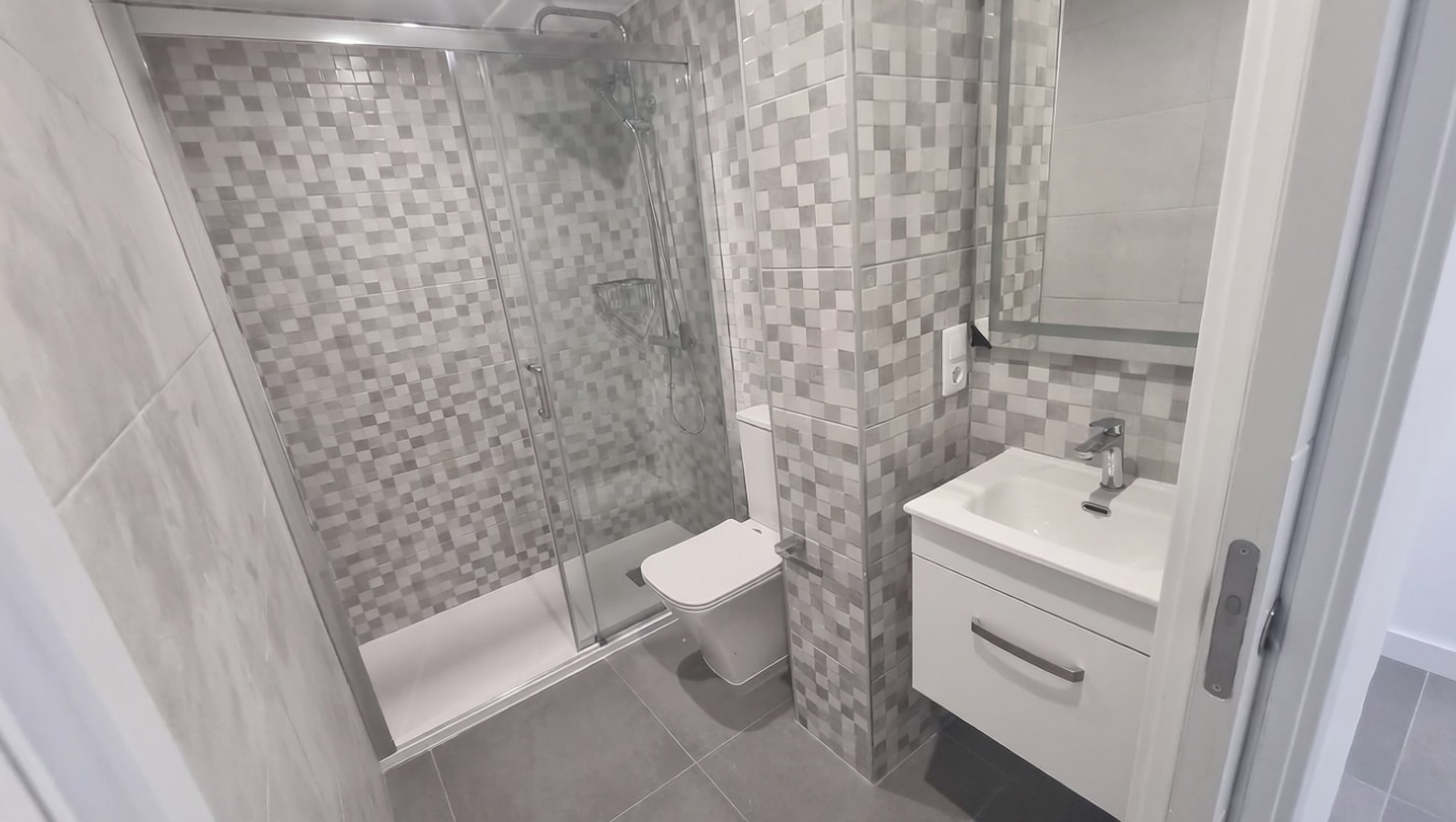 Appartement en première ligne de plage à Sanxenxo — Sanitaires