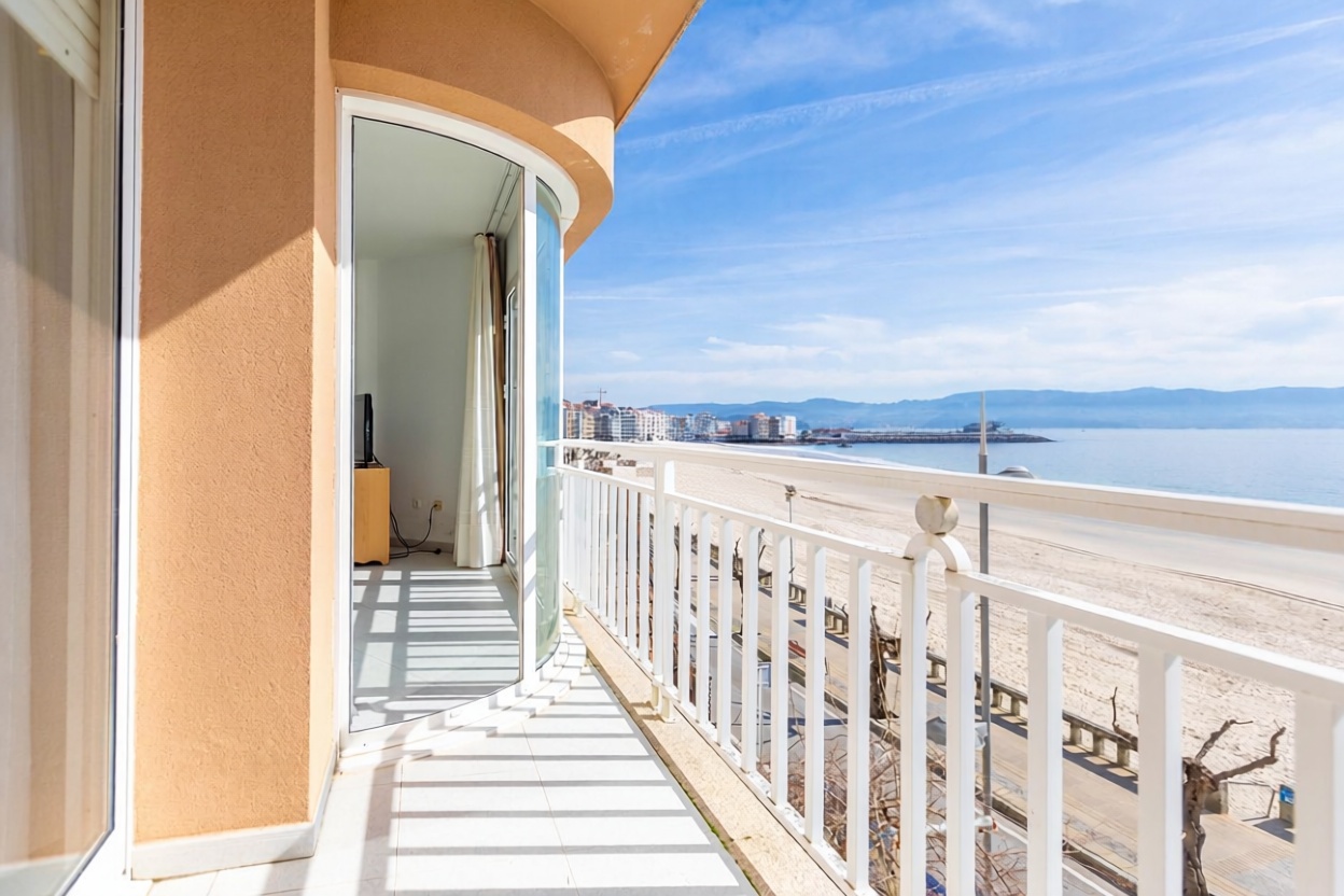 Apartamento em primeira linha de praia em Sanxenxo