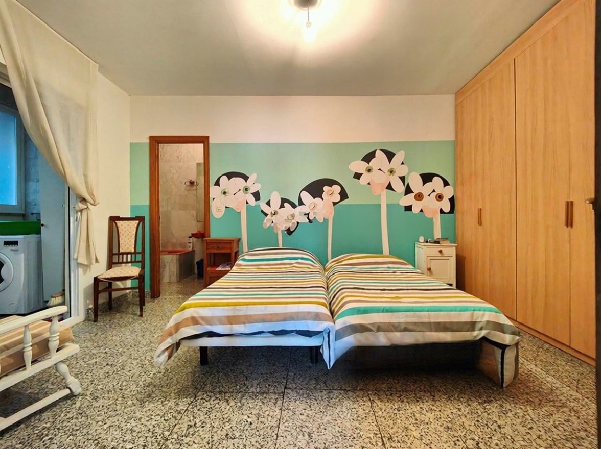 Appartement en première ligne de plage à Sanxenxo — Chambre