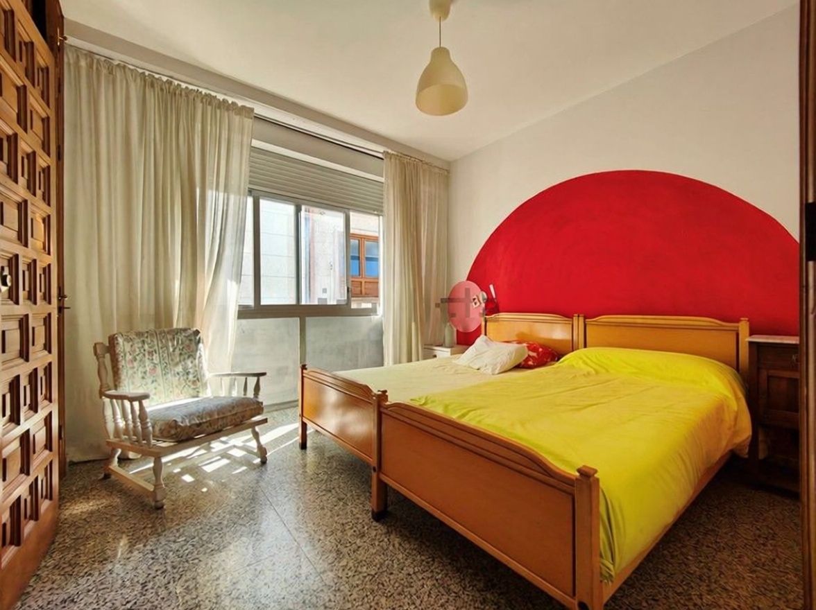 Appartement en première ligne de plage à Sanxenxo — Chambre