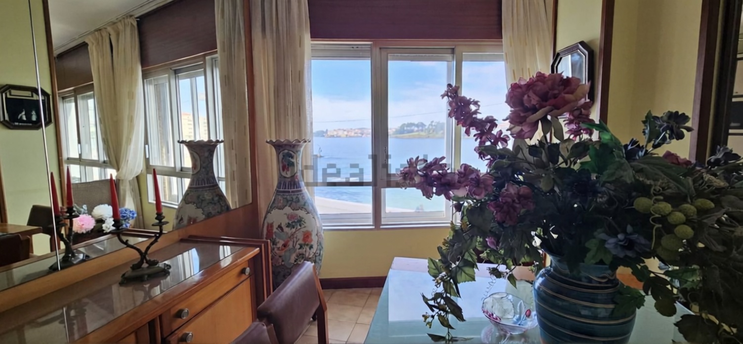 Appartement en première ligne de plage à Sanxenxo — Cuisine