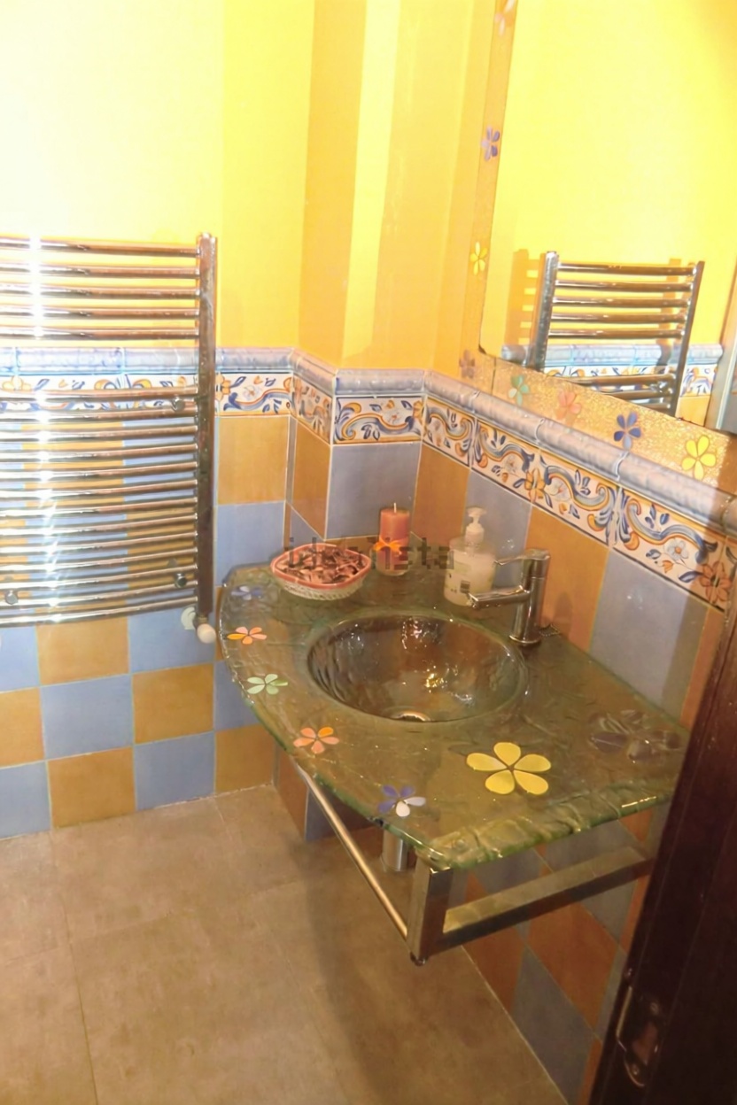 Chalet con acceso directo a playa en Villalonga — Baño